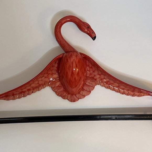 Vintage Hand Painted Flamingo Clothes Hanger 17" Wide Shoulder Coat Hanger RARE - Picture 3 of 15